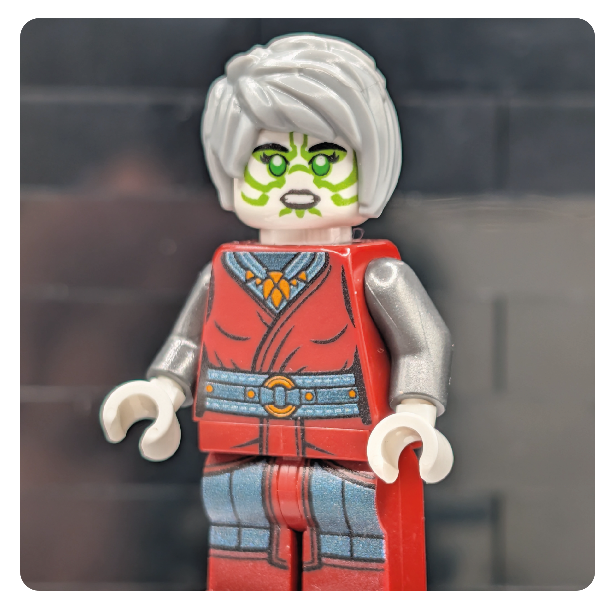 SW Customs Collectible Figure – The Last Dathomirian Witch
