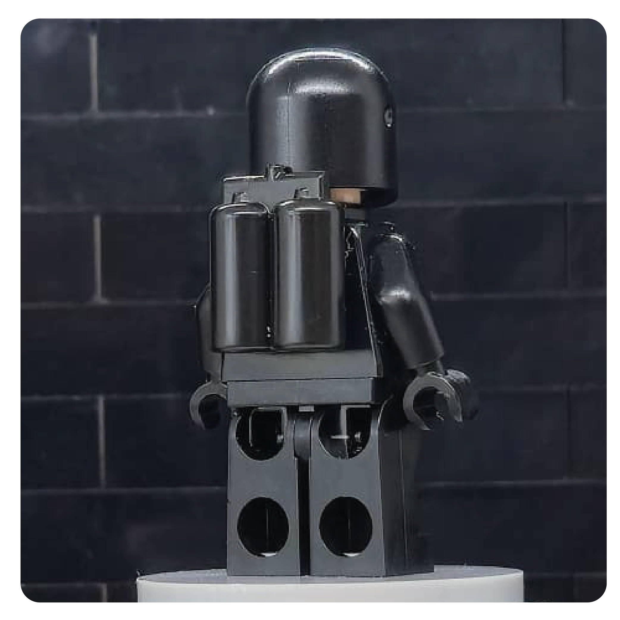 Space Collectible Figure - Classic Skull Black