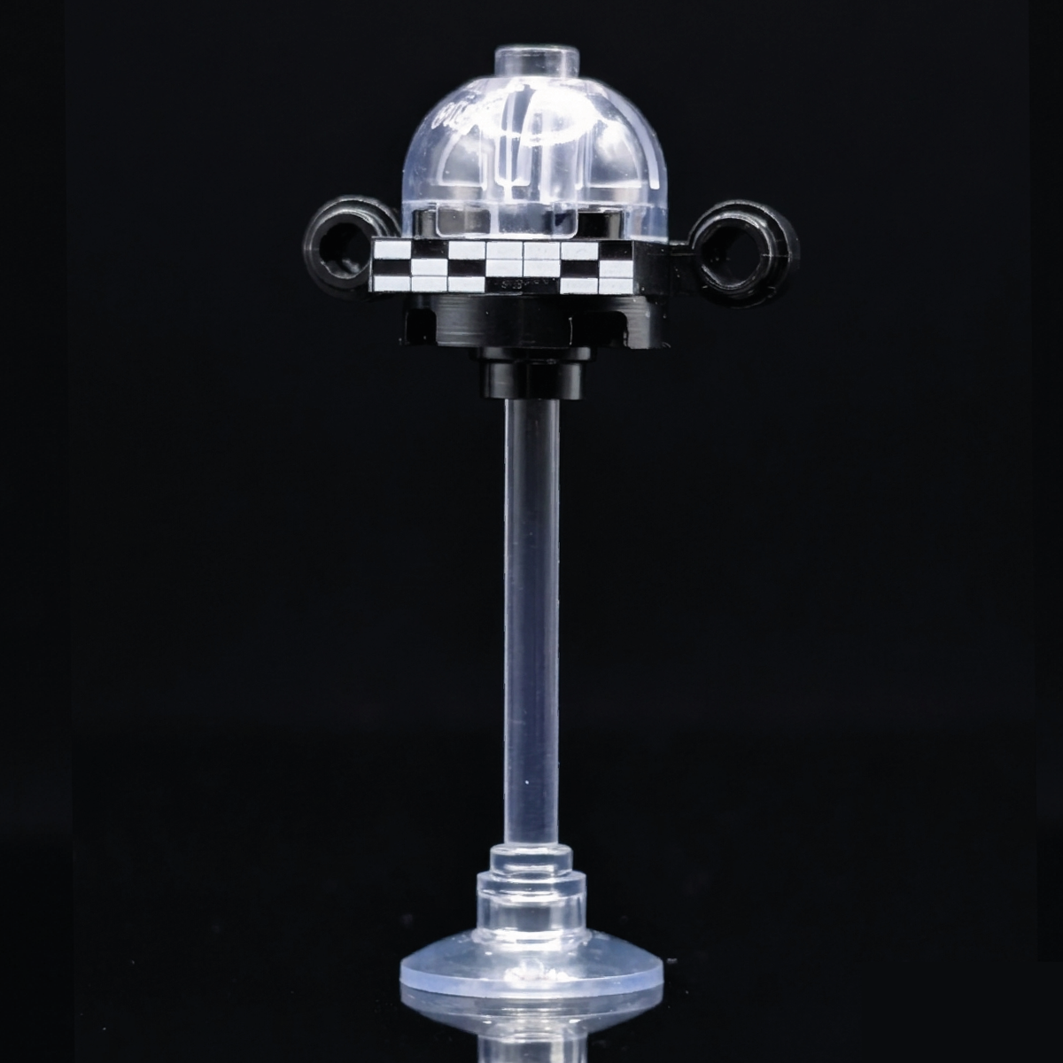 Comet Crew Collectible Figure - Prof. Simon