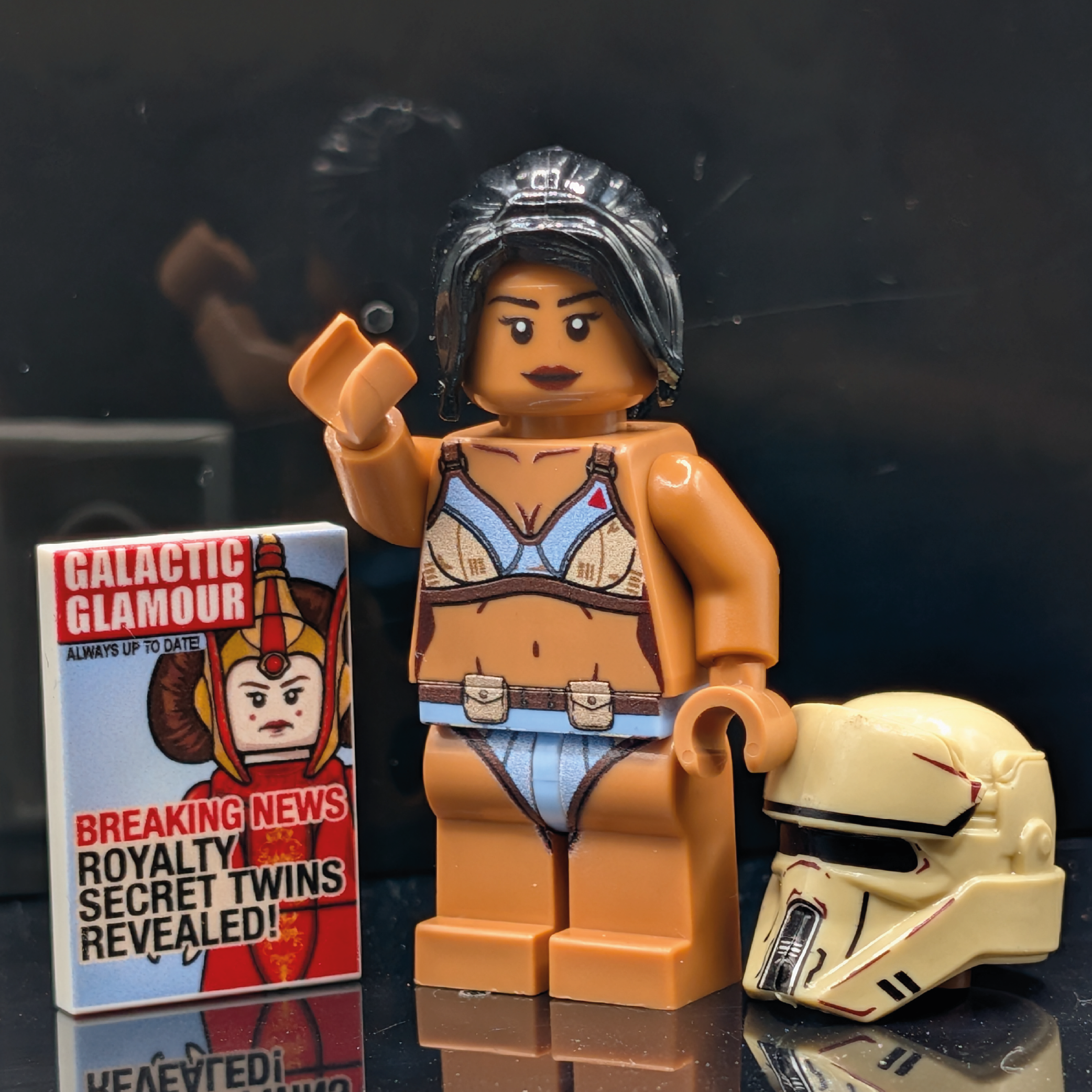 SW Customs Collectible Figure - Shoretrooper Bikini Captain
