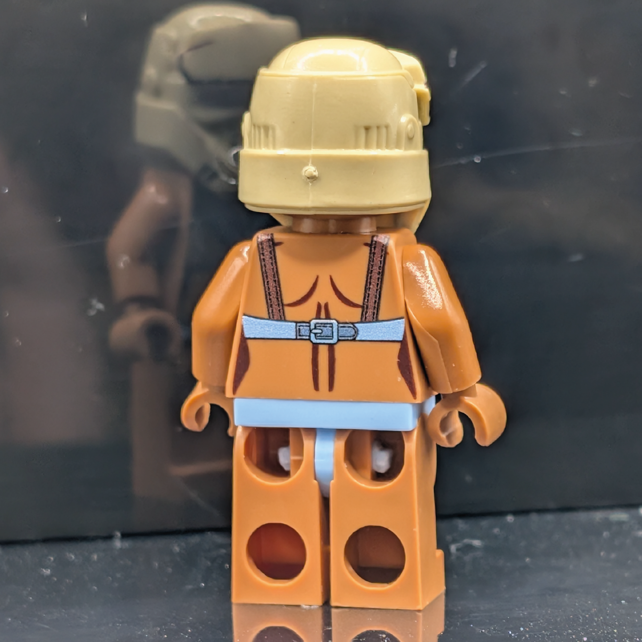 SW Customs Collectible Figure - Shoretrooper Bikini Captain