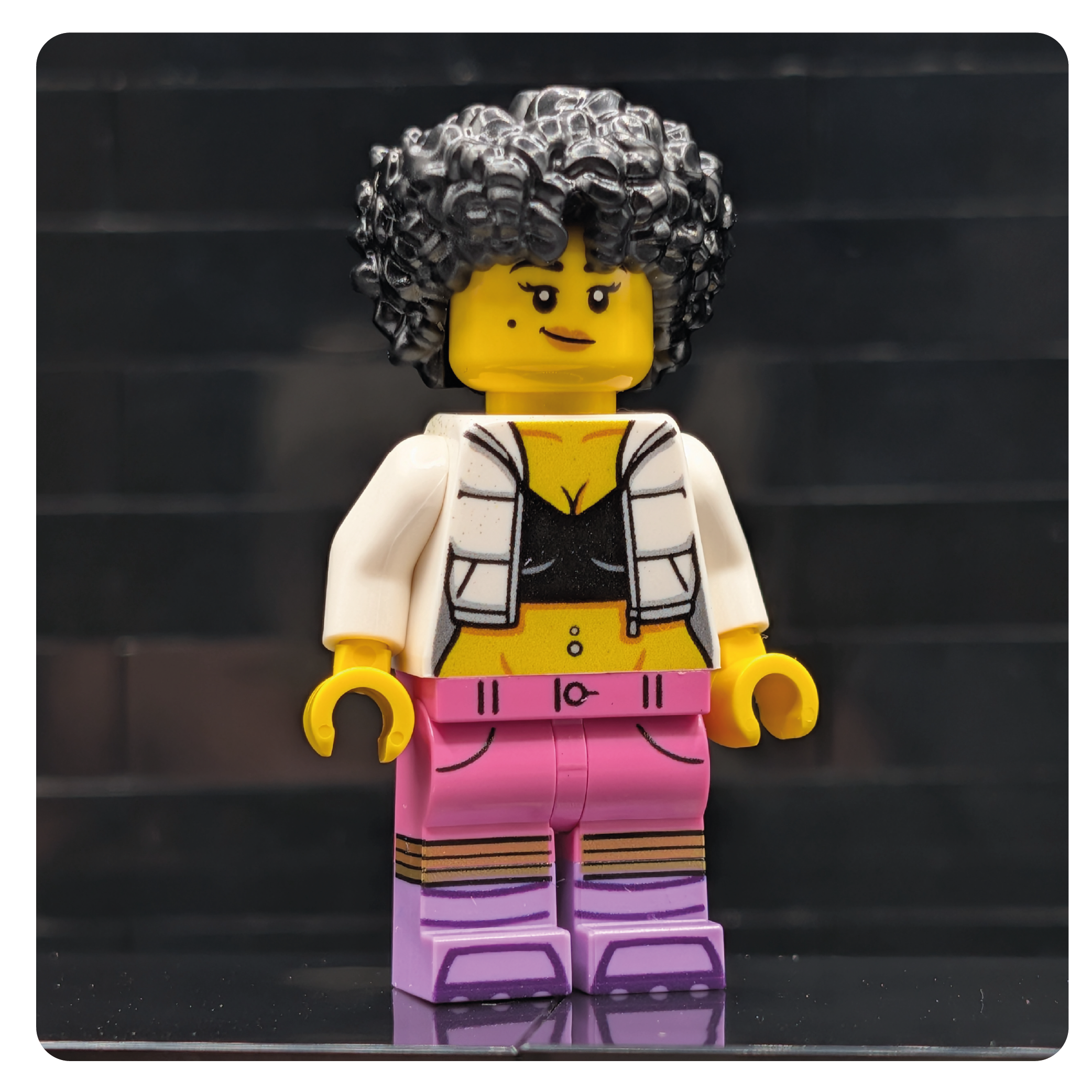 BigBadCity Collectible Figure - The Sidewalk Swallow