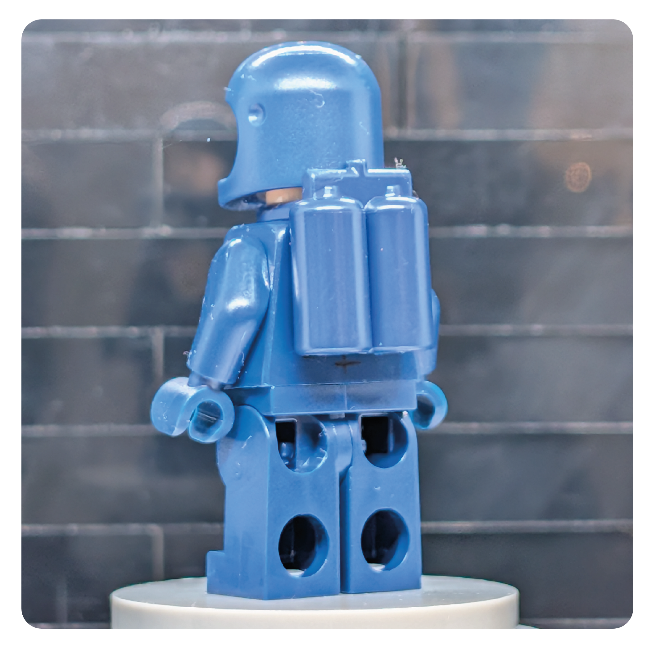 Space Collectible Figure - Classic Skull Dark Blue Edition