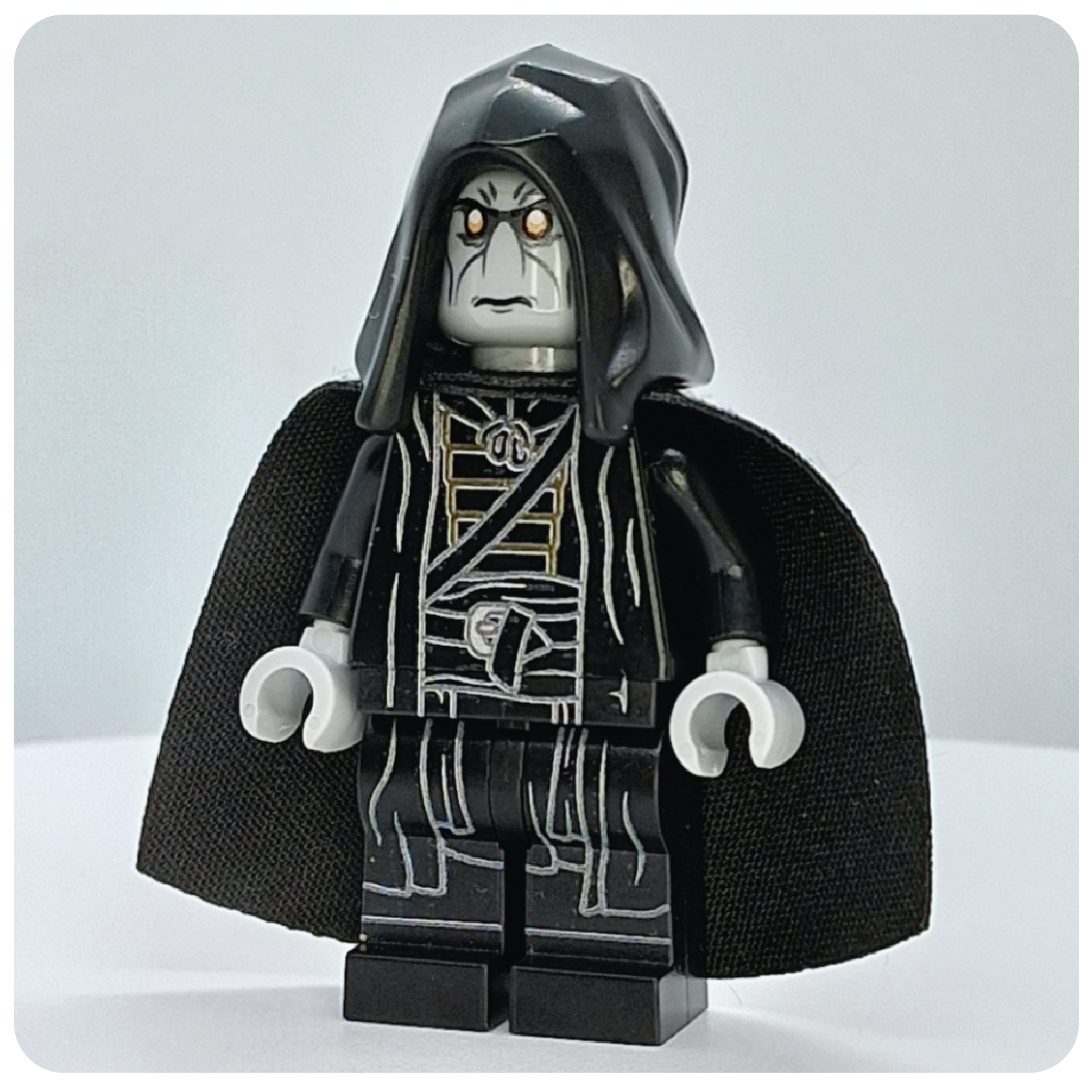 SW Customs Collectible Figure – The Master of Life and Death