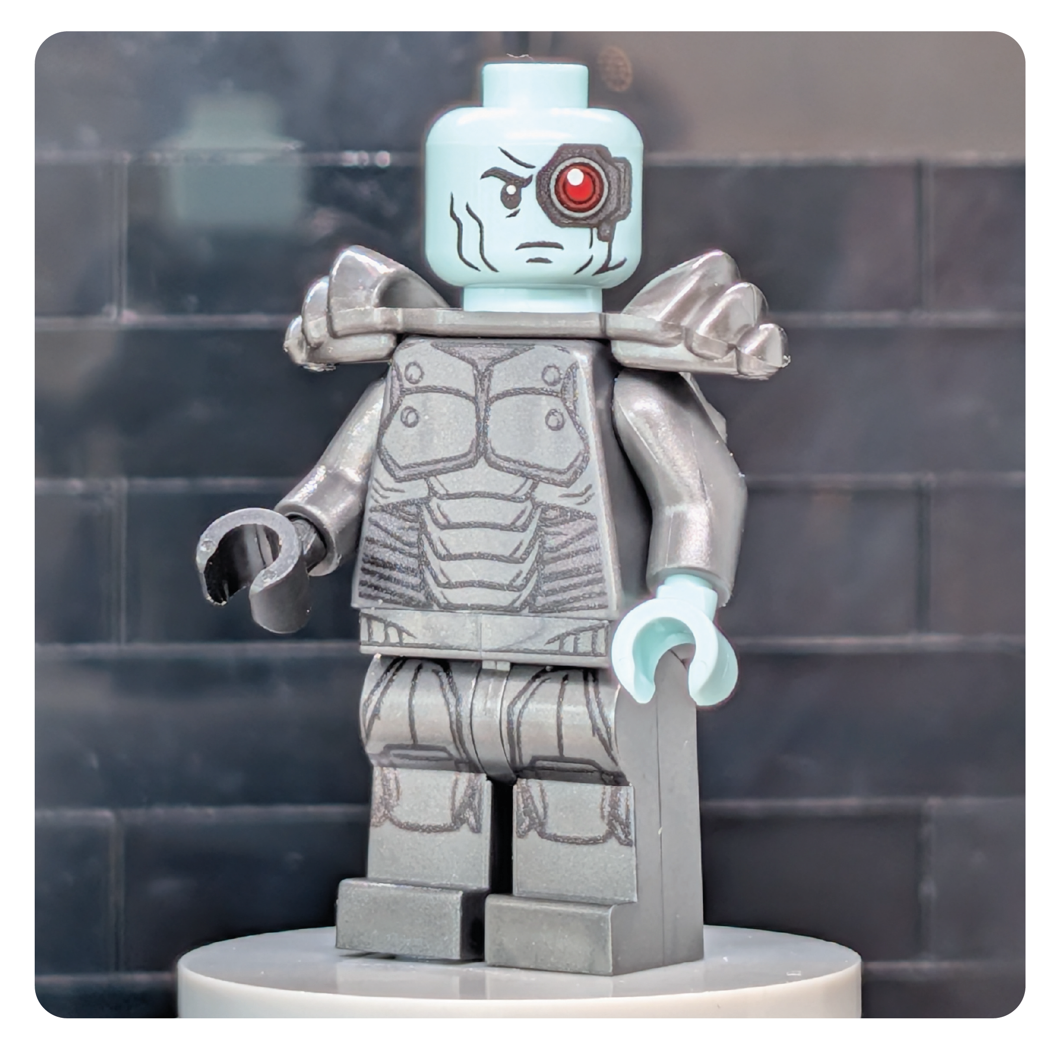 Cosmic Fleet Collectible Figure - Assimilation Drone