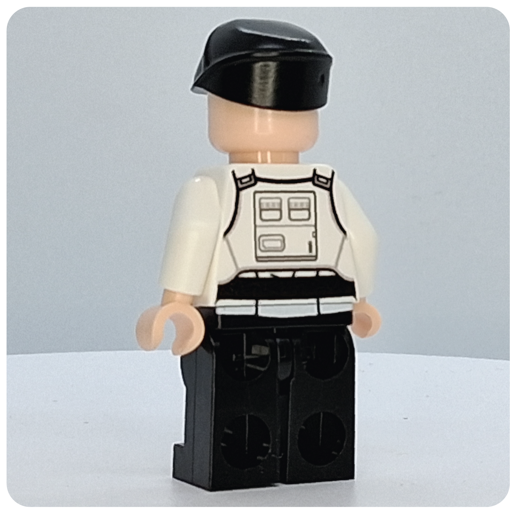 Minifigura de oficial blindado ISB de SW Customs