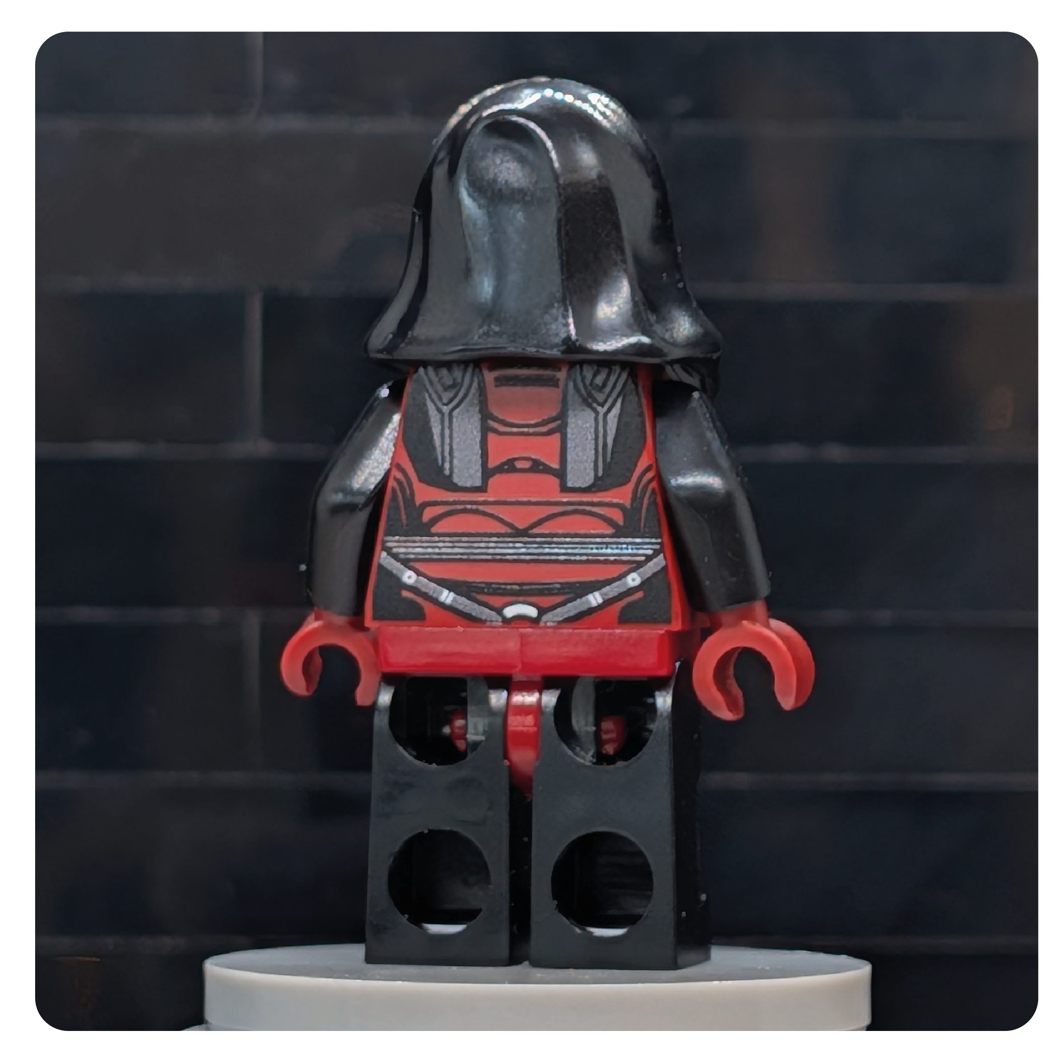SW Customs Collectible Figure – The Prodigal Knight