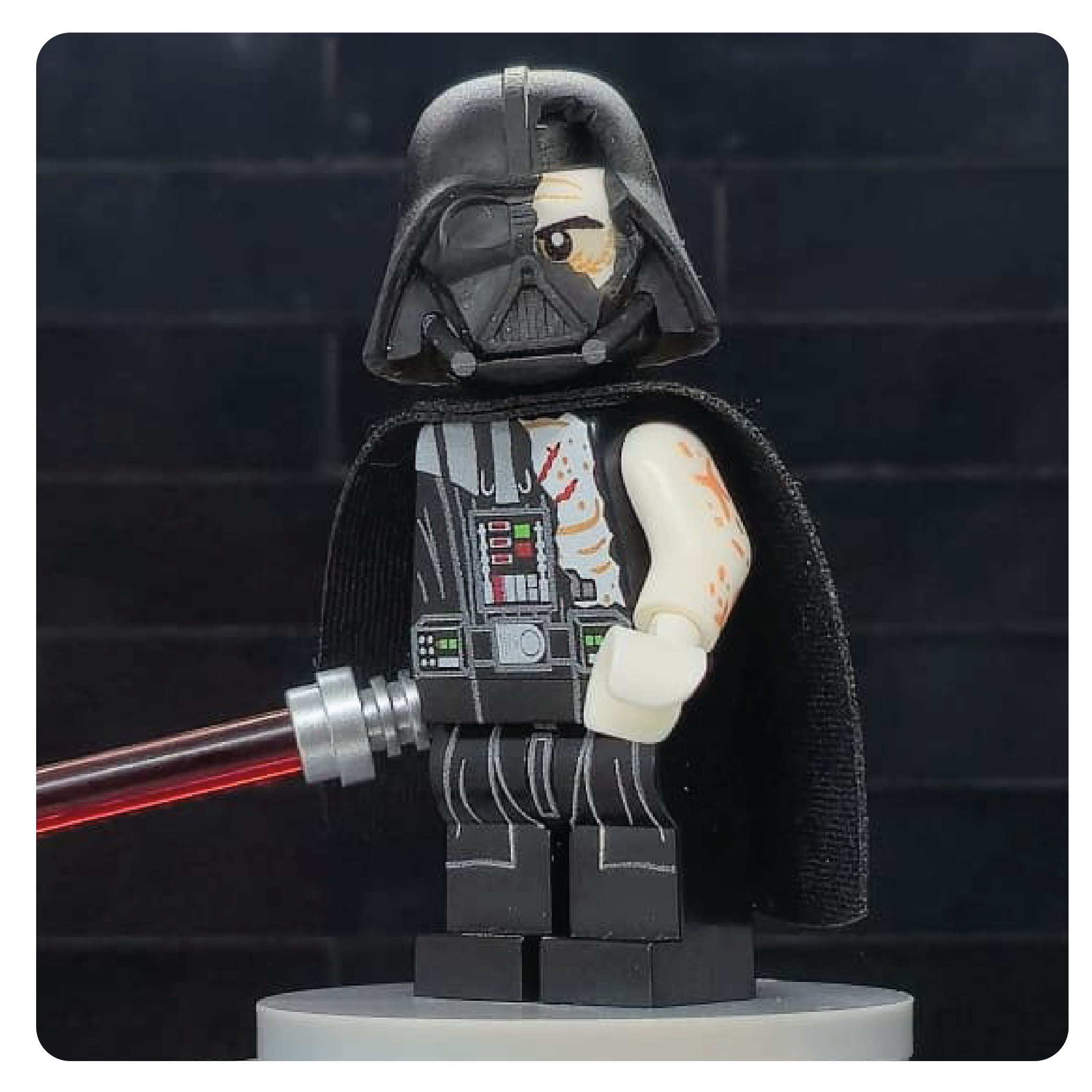 SW Customs Collectible Figure - Damaged Vader