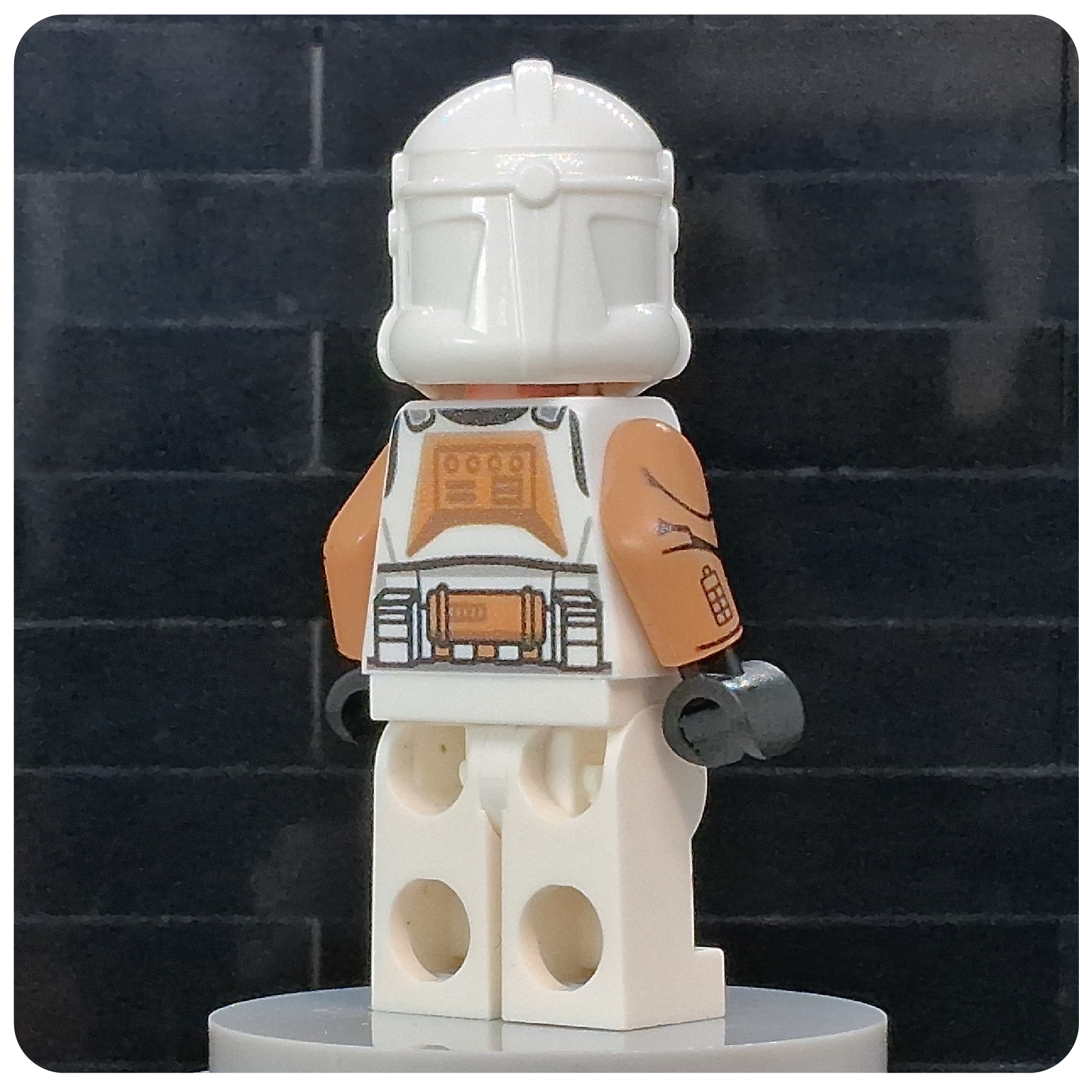 SW Customs Collectible Figure - Gingerbread Clone Trooper