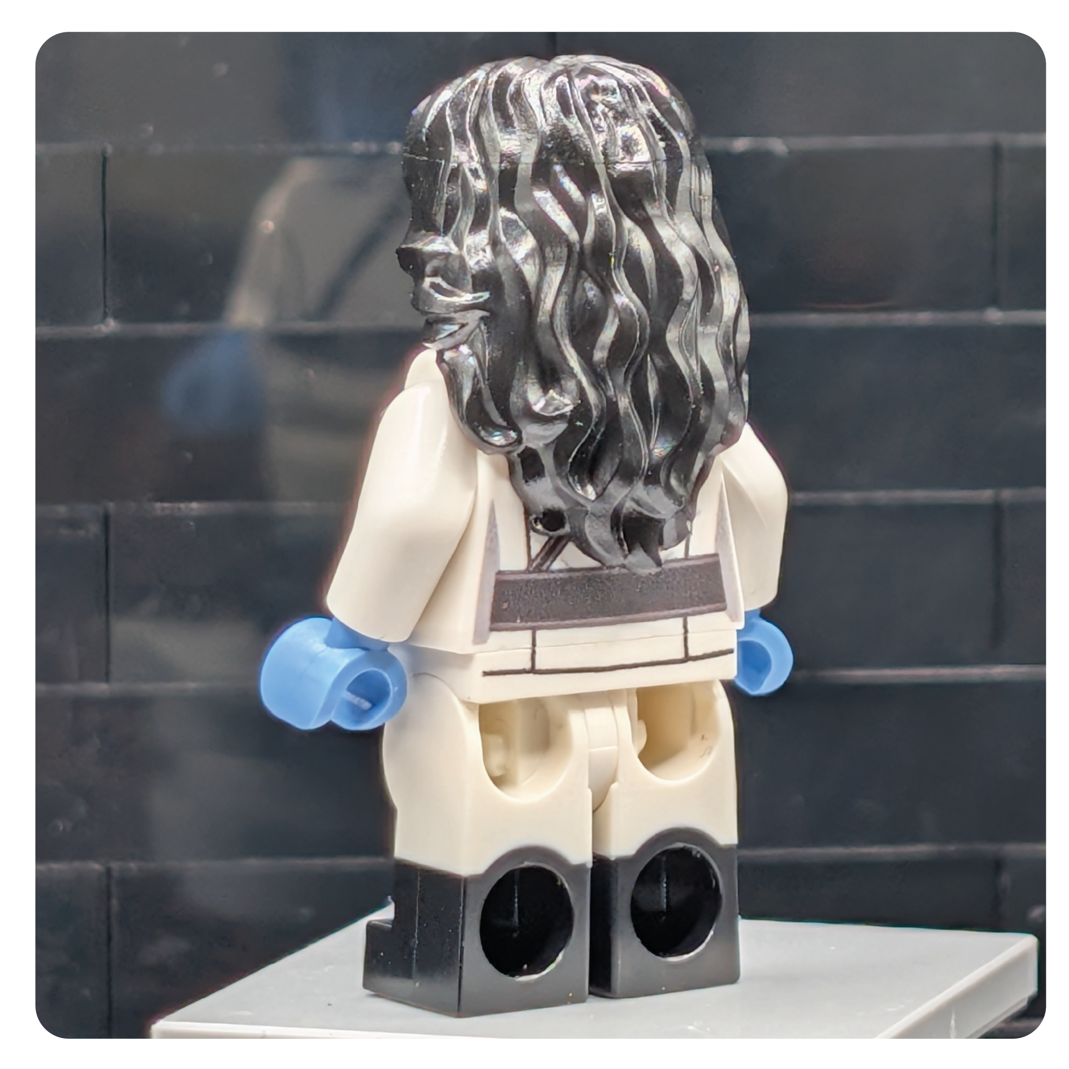 SW Customs Collectible Figure – The Chiss Strategic Visionary
