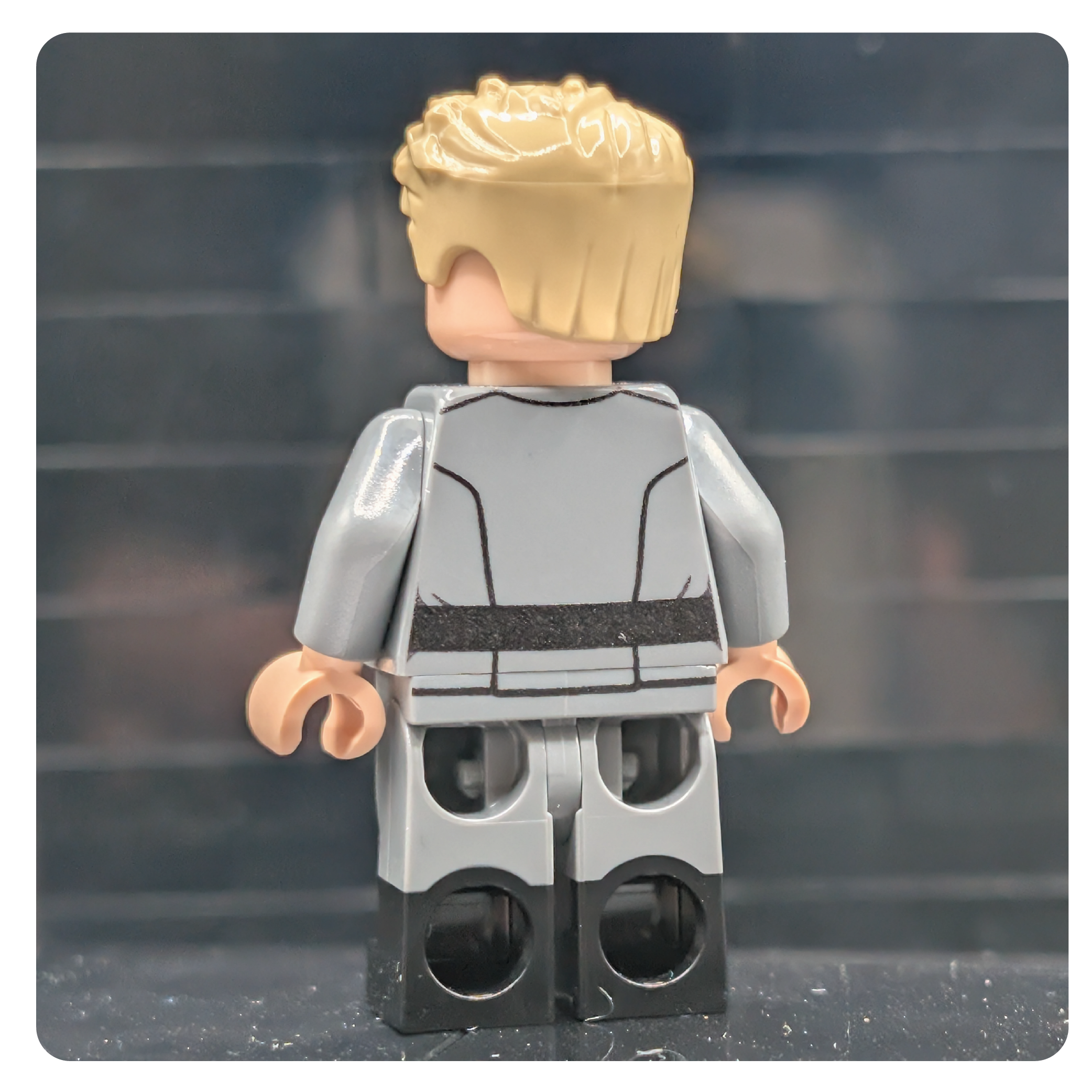 Minifigura de Moff Isdain de SW Customs