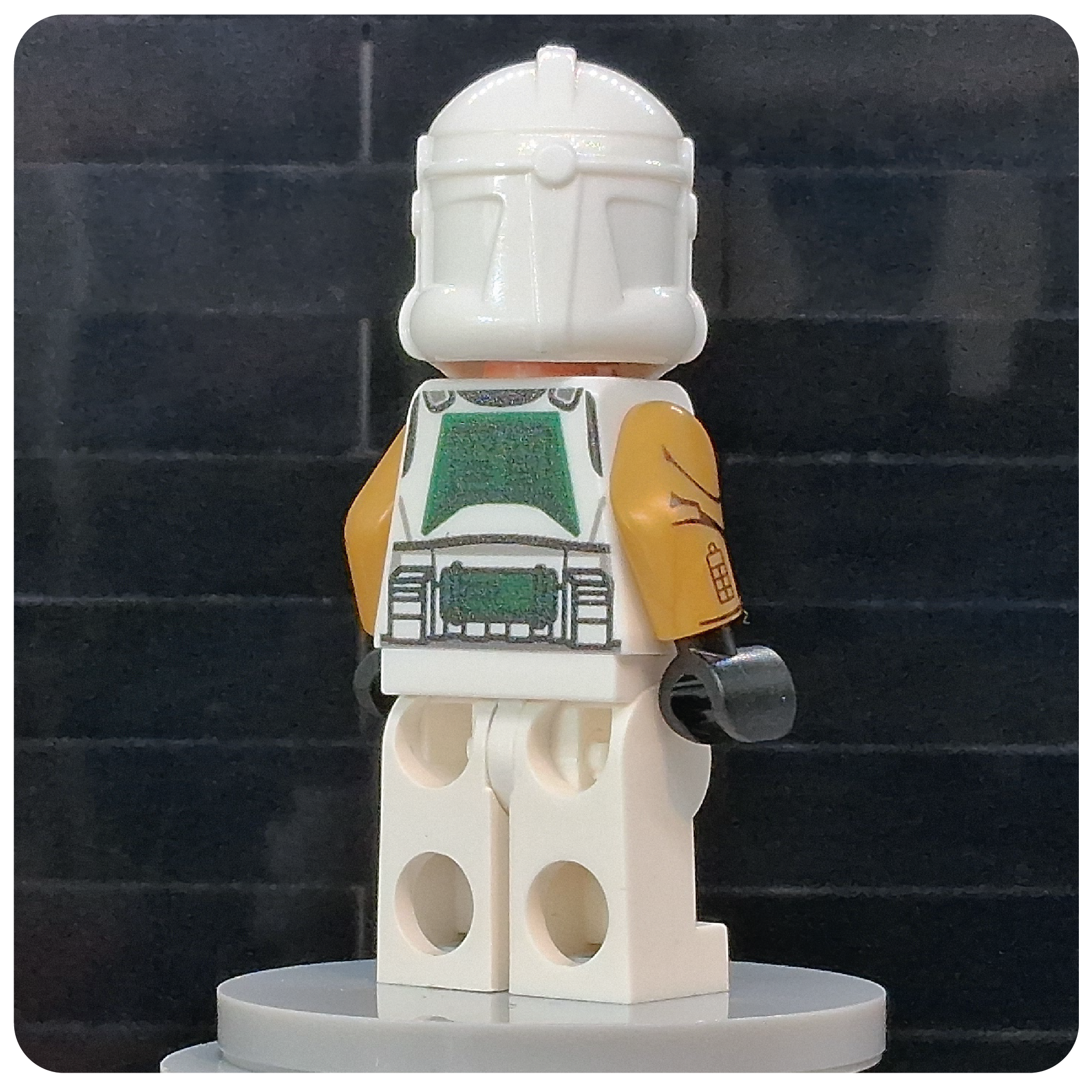SW Customs Collectible Figure - Triforce Clone Trooper